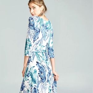 Love, kuza Palm leaf, Venechia Maxi dress, size Medium